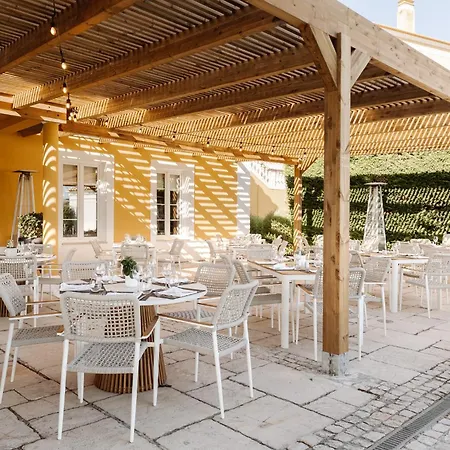 אתר נופש Dolce Camporeal Lisboa 5*