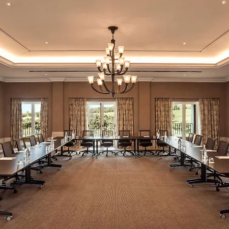 Resort Dolce Camporeal Lisboa 5*