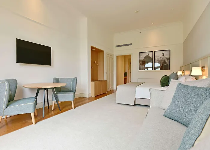 里斯本德尔斯卡普日尔酒店 5* 图西法尔