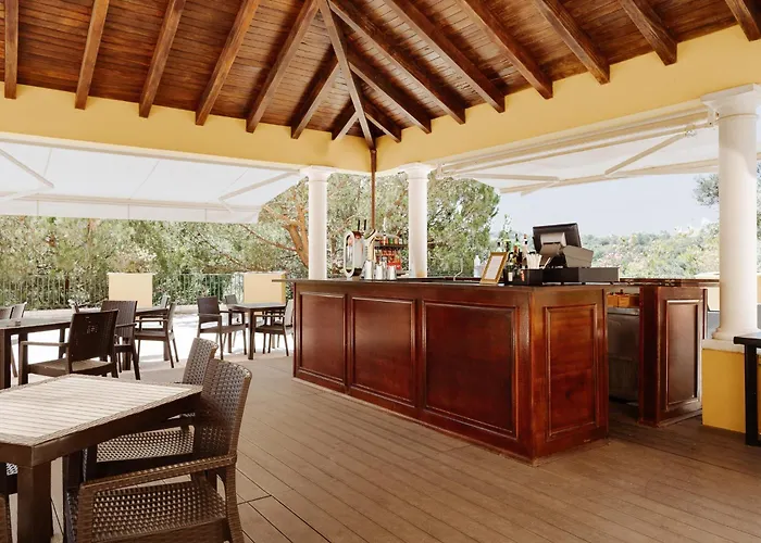 里斯本德尔斯卡普日尔酒店 度假村 图西法尔